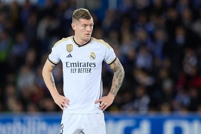 El centrocampista del Real Madrid Toni Kroos, ante el Deportivo Alavés. 