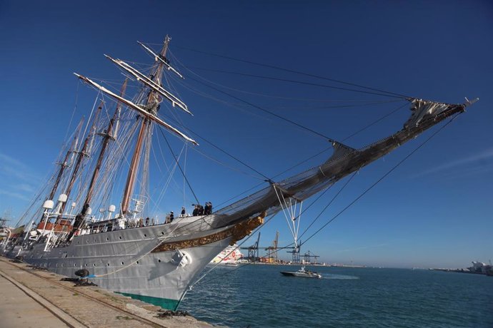 Archivo - Ceremonia de despedida del Buque Escuela 'Juan Sebastián de Elcano', que inicia su 95º crucero de instrucción. A 14 de enero de 2023
