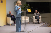 Díaz firma con CCOO y UGT el acuerdo para la subida del SMI, que beneficiará a 1 de cada 7 asalariados