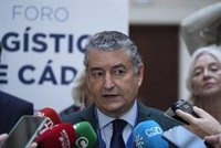 Sanz se reúne con el alcalde de Chiclana (Cádiz) y marcan "desde el diálogo una hoja de ruta con asuntos prioritarios"