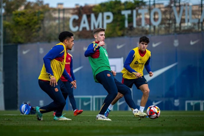 Entrenamiento del FC Barcelona antes de un partido de la Copa del Rey 2023/24
