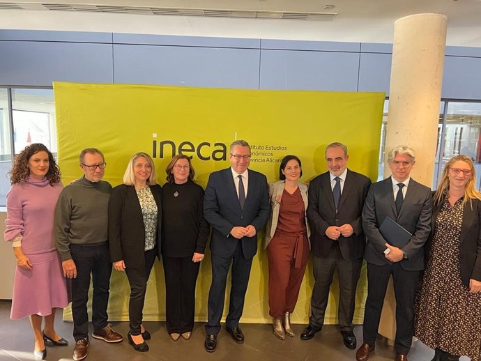 Presentación del informe de Ineca.