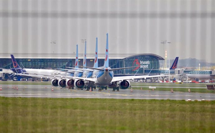 Archivo - 03 April 2019, Belgium, Brussels: Four Boeing 737 MAX airplanes of TUI fly Belgium grounded at Brussels International Airport. Photo: Frederik Ureel/BELGA/dpa