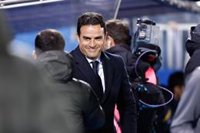 Toril: "Peleamos por nuestros objetivos, que no son los mismos del Barça"