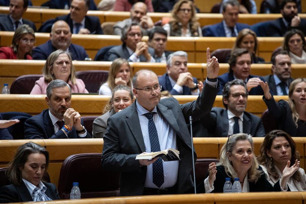 El portavoz del PP en el Congreso, Miguel Tellado, durante el pleno del Congreso de los Diputados, en el Palacio del Senado, a 10 de enero de 2024, en Madrid (España). El Pleno del Congreso, en su primera reunión del año, debate y vota los objetivos de 