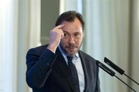 Óscar Puente reconoce que el Corredor Atlántico va con retraso pero asegura que será prioritario para él