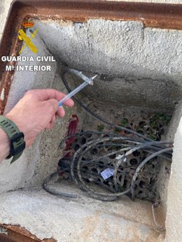 Detinguda una persona per diversos robatoris de cablejat de coure d'enllumenat públic a Peníscola