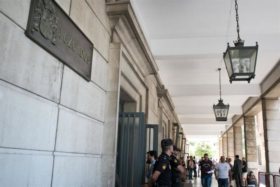 Archivo - Juzgados de Instrucción en una imagen de archivo