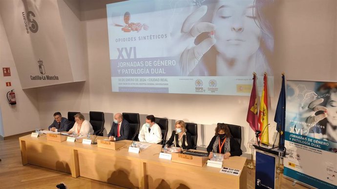 Inauguración de las XVI Jornadas de Género y Patología Dual que la Sociedad Española de Patología Dual celebra en el Hospital General Universitario de Ciudad Real