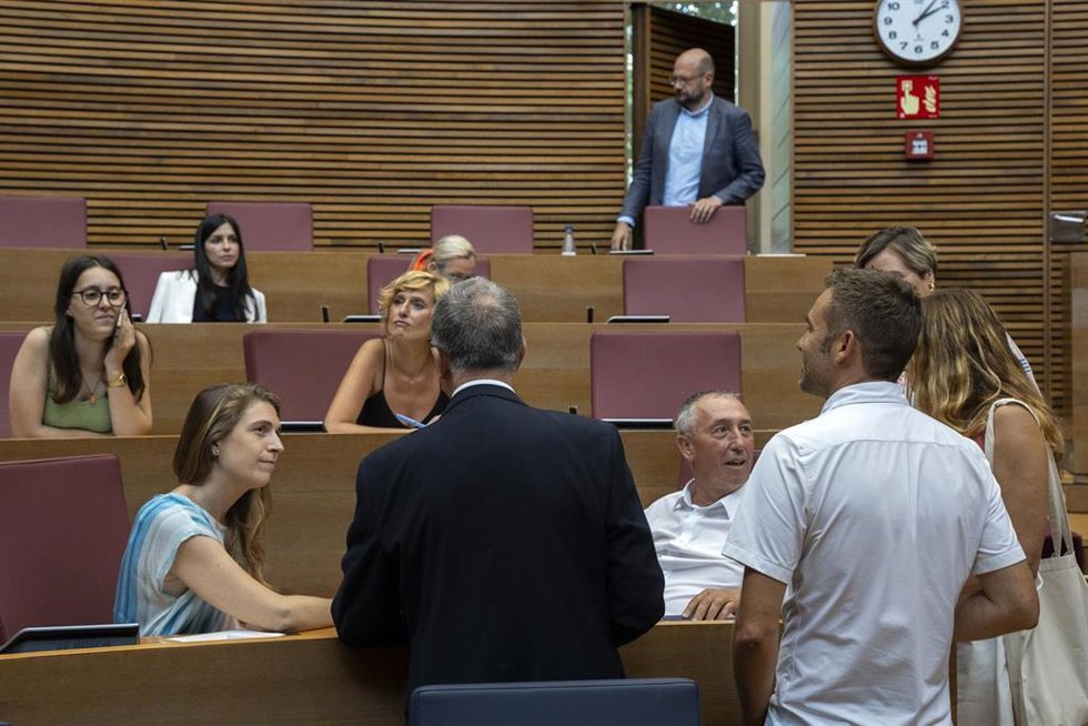 Archivo - Diputados de la oposición en Les Corts