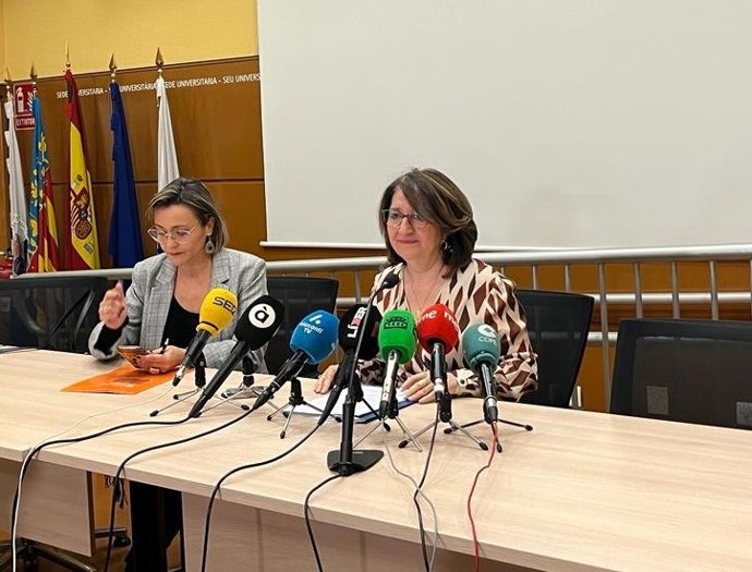 La rectora de la Universidad de Alicante (UA), Amparo Navarro