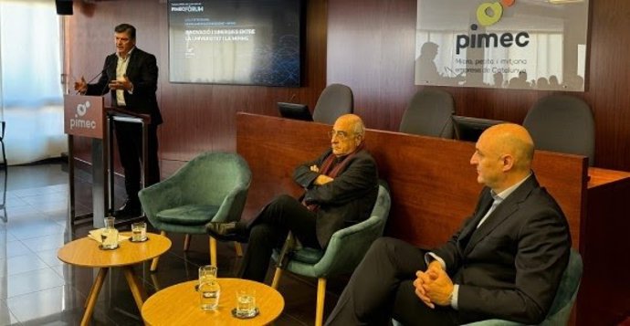 El presidente de Pimec, Antoni Cañete, interviene en el acto de este jueves sobre colaboración entre universidades y empresas, en el que también ha participado el conseller de Universidades, Joaquim Nadal