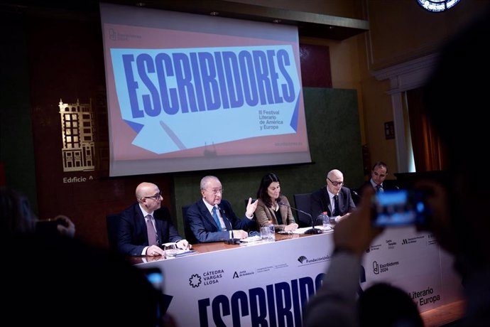 Presentación del Festival Literario de América y Europa 'Escribidores'.