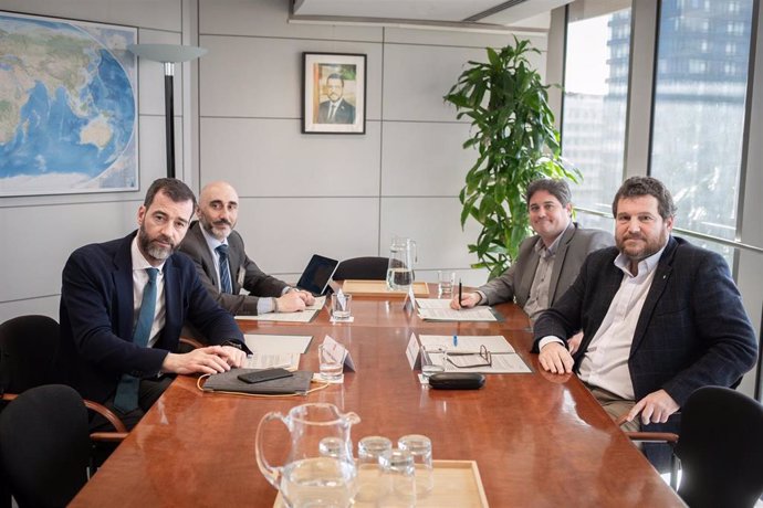 El secretario general de Transporte Aéreo y Marítimo, Benito Núñez; el director general de Aviación Civil, David Benito; el secretario de Movilidad e Infraestructuras, Marc Sanglas; el presidente y consejero delegado de Aeroports de Catalunya, Daniel Al