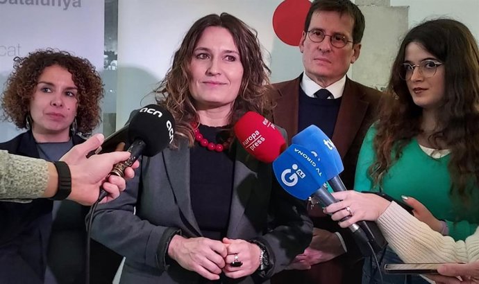La consellera de Presidencia de la Generalitat, Laura Vilagr, en declaraciones.