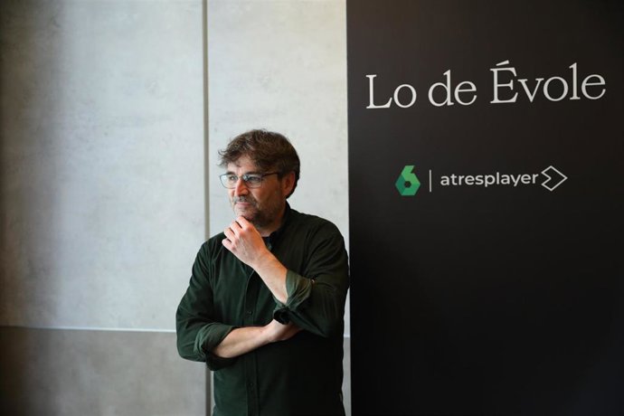 'Lo De Évole' Presenta Nueva Temporada Con C.Tangana, Zapatero Y Los Supervivientes De Los Andes