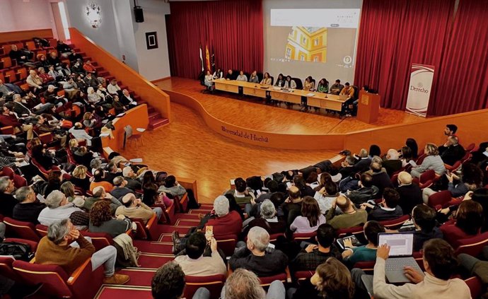 Constitución del nuevo Claustro de la Universidad de Huelva.