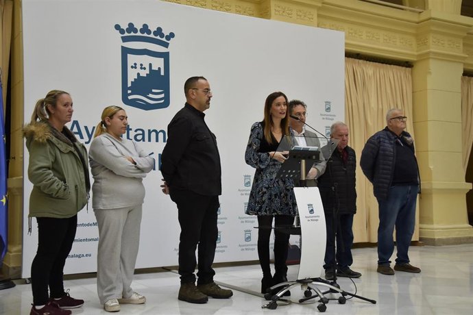 La portavoz del PP en el Ayuntamiento de Málaga, Elisa Pérez durante su intervención en la rueda de prensa de presentación de la moción de los 'populares'.