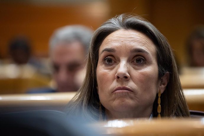 La secretaria general del Partido Popular, Cuca Gamarra, durante el pleno del Congreso de los Diputados, en el Palacio del Senado, a 10 de enero de 2024, en Madrid (España). 