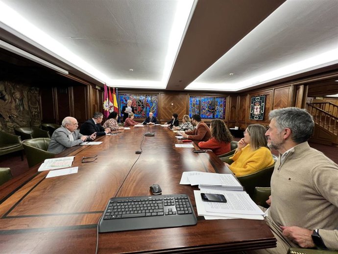 La Junta de Gobierno Local aprueba la concesión de subvenciones a entidades sociales y deportivas.