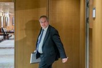 Hereu afirma que el turismo español no vive "de la geopolítica conflictiva" y también crece en momentos de paz