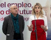 Álvarez (UGT) se suma a Díaz y califica los salarios de los altos directivos del Ibex de "pornográficos"