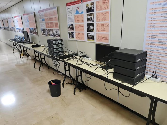 PCs. Ordenadores. Calvi. Archivo.