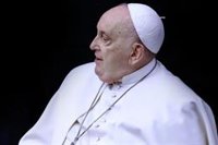 El Papa pide a la Iglesia dialogar sin miedo sobre grandes temas actuales y acoger al que se siente abandonado por Dios