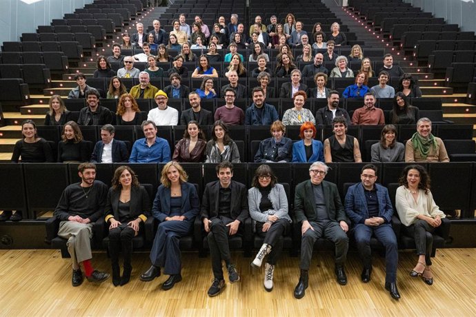 Archivo - Los nominados de la XVI edición de los Premis Gaudí posan para la tradicional foto de familia, a 19 de enero de 2024, en Barcelona, Cataluña (España). Los nominados se han reunido para la foto de familia, a 15 días de la entrega de premios. 