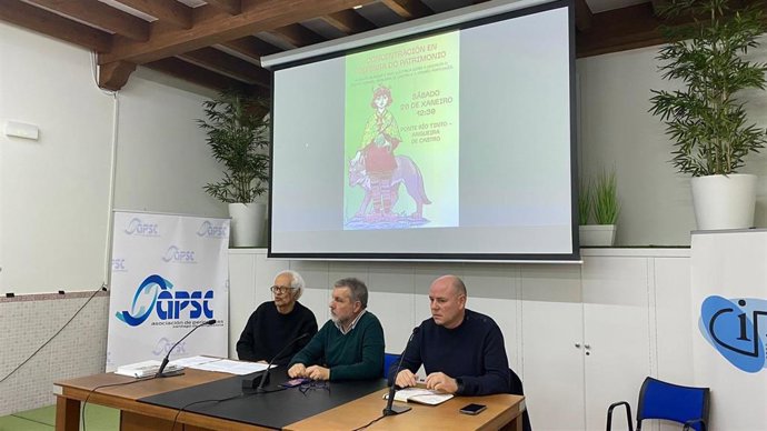 Acto en denuncia del "destrozo patrimonial y ambiental" que supone la intalación de una Línea de Alta Tensión en Rois