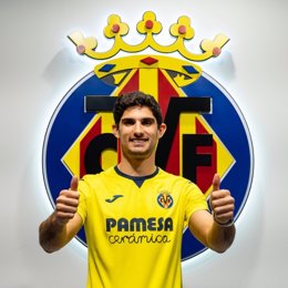 Gonçalo Guedes jugará cedido en el Villarreal hasta final de temporada