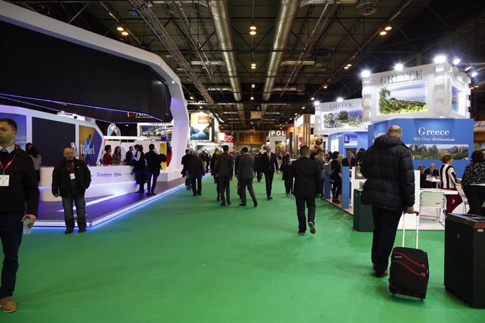 Archivo - Ambiente en la Feria Internacional de Turismo. 