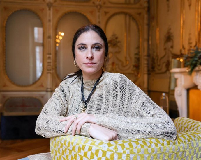 Archivo - La cantautora malagueña María Pelaé durante una entrevista para Europa Press, en el Palacio de Atocha, a 11 de diciembre de 2023, en Madrid (España).