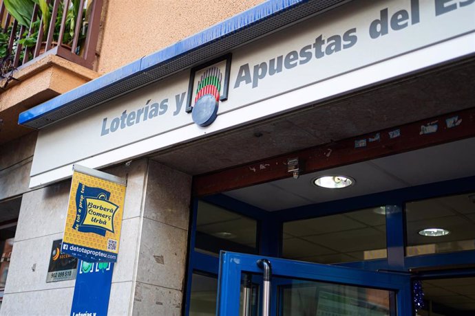 Archivo - Despacho de Loteria Nacional.