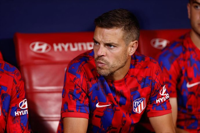 Archivo - Cesar Azpilicueta of Atletico de Madrid looks on during the spanish league, La Liga EA Sports, football match played between Atletico de Madrid and Real Madrid at Civitas Metropolitano stadium on September 24, 2023, in Madrid, Spain.