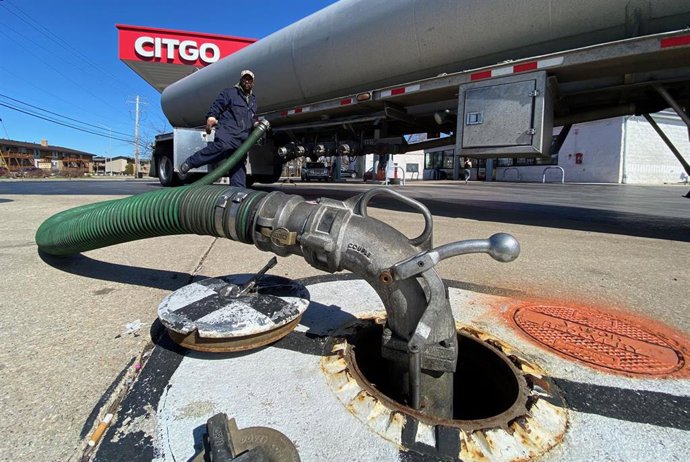 Archivo - Gasolinera de Citgo en Wisconsin