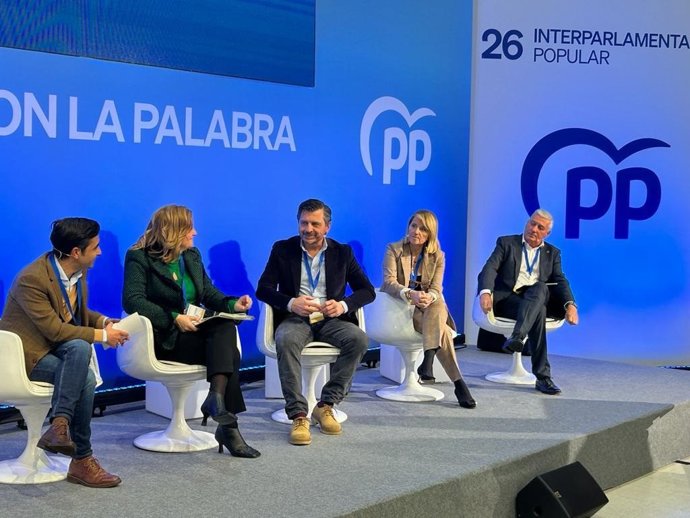 La eurodiputada del PP por Baleares, Rosa Estars, en la XXVI Jornada Interparlamentaria Popular