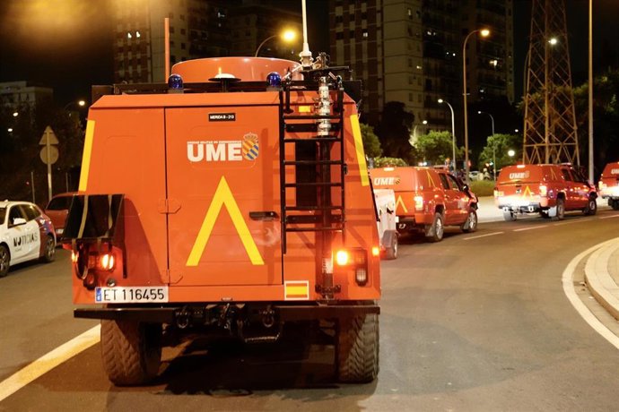 Archivo - Un vehículo de la UME.