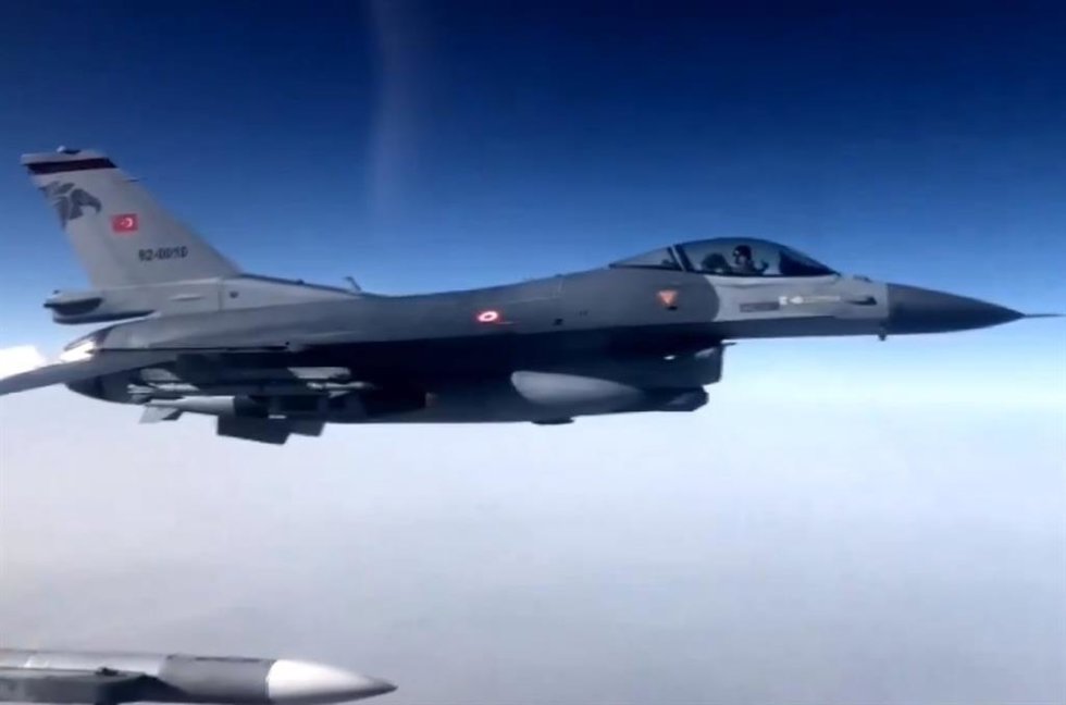 Un avión de combate de Turquía