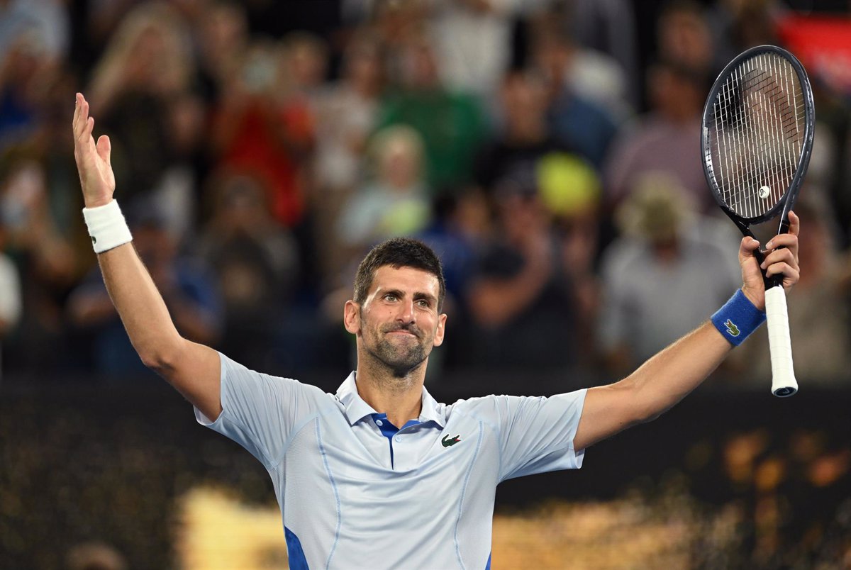 Novak Djokovic Secures Place in Australian Open Quarterfinals After Dominating Adrian Mannarino – Sets New Record