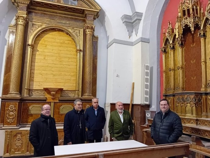 El obispo de Tarazona visita Calatayud y Olvés para planificar actuaciones en patrimonio en 2024.