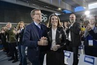 Feijóo apela al votante del PSdeG y de Vox para que "el sanchismo no gobierne Galicia" tras el 18 de febrero