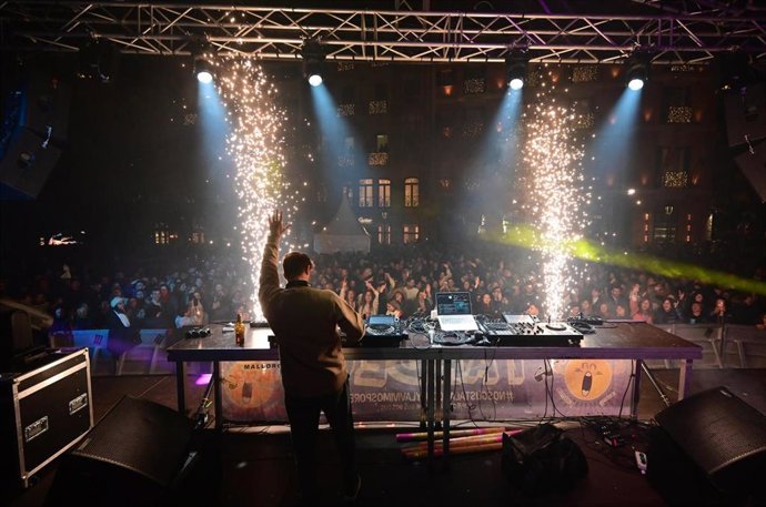 Unas 12.000 personas disfrutan de los 'tardeos' de las fiestas de Sant Sebasti en Palma