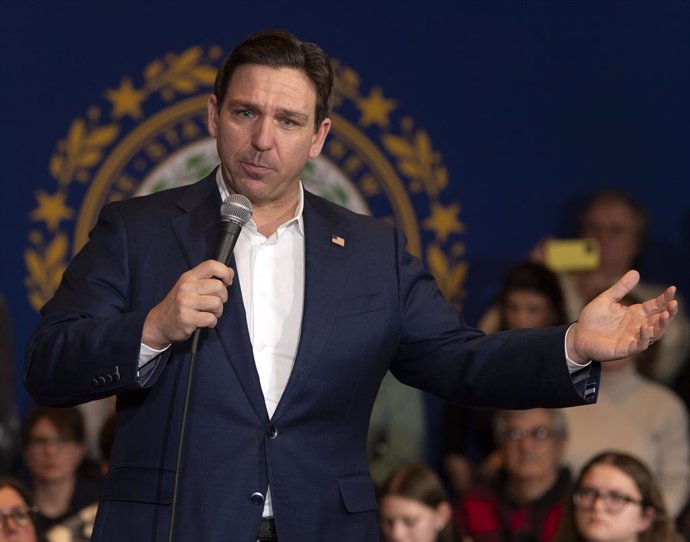 January 19, 2024, Nashua, New Hampshire, USA: Florida Governor and Republican presidential hopeful RON DESANTIS makes a campaign stop at the Courtyard by Marriott Events Center.