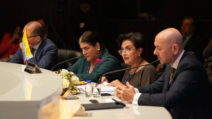 La ministra de Gobierno de Ecuador, Mónica Palencia; la de Exteriores, Gabriela Sommerfeld Rosero, y el de Defensa, Gian Carlo Loffredo, participan en el Consejo Andino en Lima (Perú)