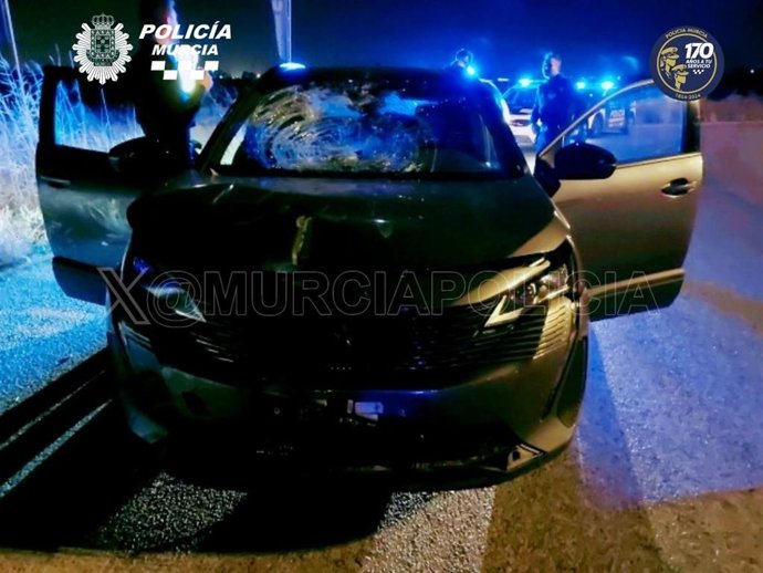 Imagen del coche, tras ser interceptado por la Policía Local de Murcia