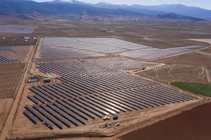 Planta fotovoltaica La Huéneja, con 150 MW