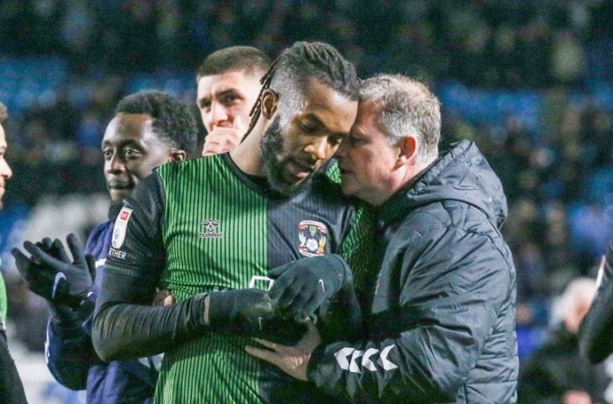 El jugador del Coventry City Kasey Palmer, tras sufrir un ataque racista.