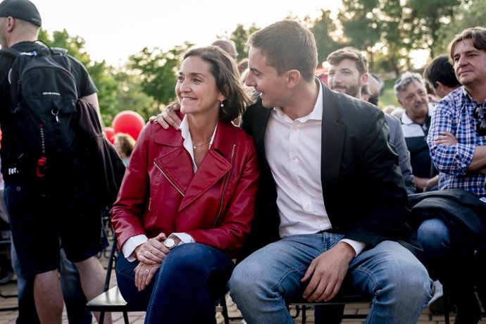 Archivo - La portavoz del PSOE en el Ayuntamiento de Madrid, Reyes Maroto, y el portavoz del PSOE en la Asamblea de Madrid, Juan Lobato.