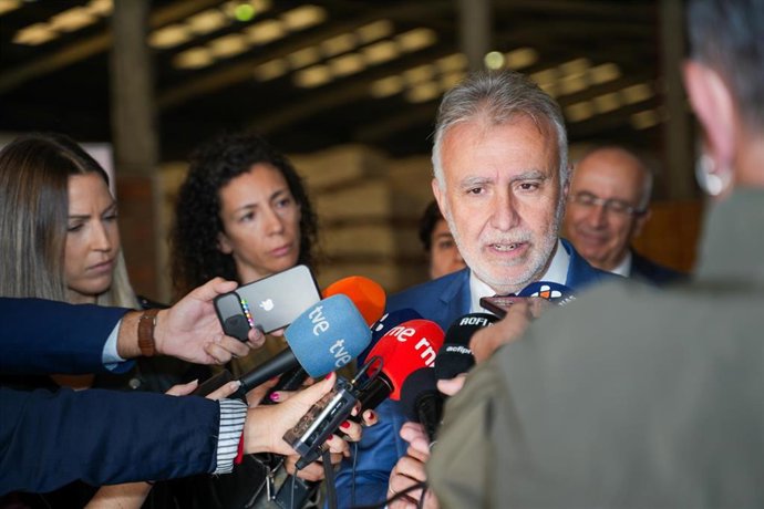 El ministro de Política Territorial, Ángel Víctor Torres, en el PMA